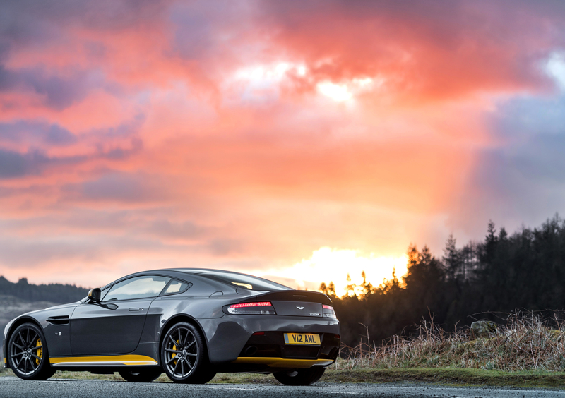 Aston Martin Vantage (2016-18) (7)