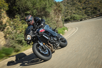 Yamaha XSR 900 Abarth. La caf&eacute; racer dello Scorpione