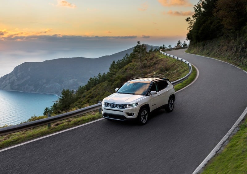 Jeep Compass (2017-->>) (13)