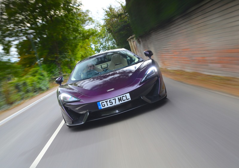 McLaren 570GT (2016-20) (9)