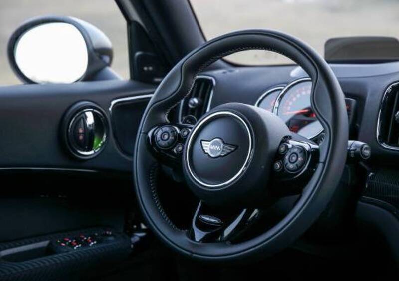 MINI Mini Countryman (2016-23) (37)