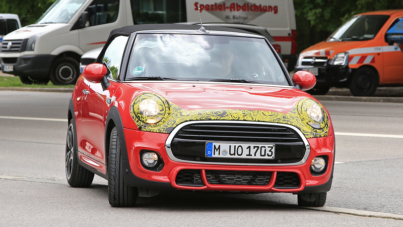 Mini Cabrio restyling, le foto spia