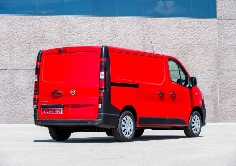 Nissan NV300 Furgone (2016-22) (10)