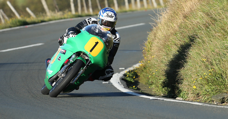 Classic TT: Dunlop primo nelle qualifiche