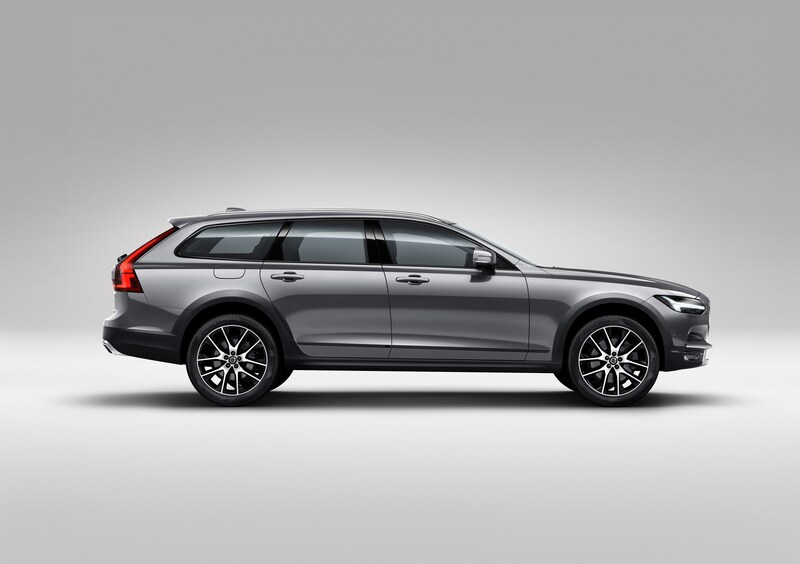 Volvo V90 Cross Country (2016-24) (6)