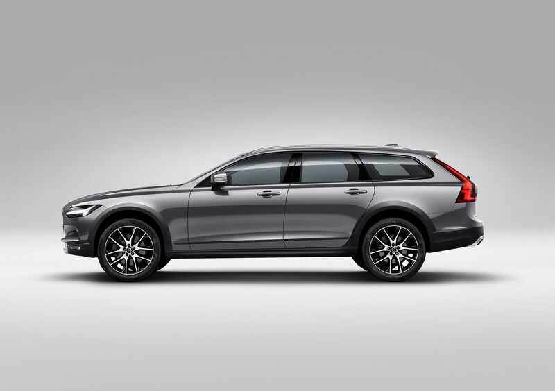 Volvo V90 Cross Country (2016-24) (7)