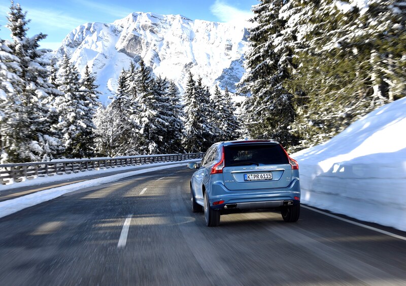 Volvo XC60 (2017-->>) (64)