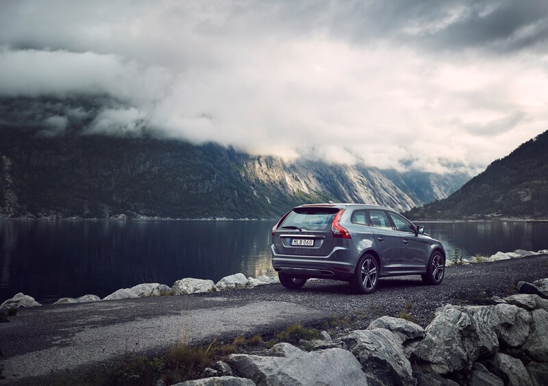 Volvo XC60 (2017-->>) (70)