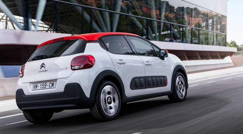 Citroen C3 EAT6, cambio automatico per la citycar francese [Video primo test]