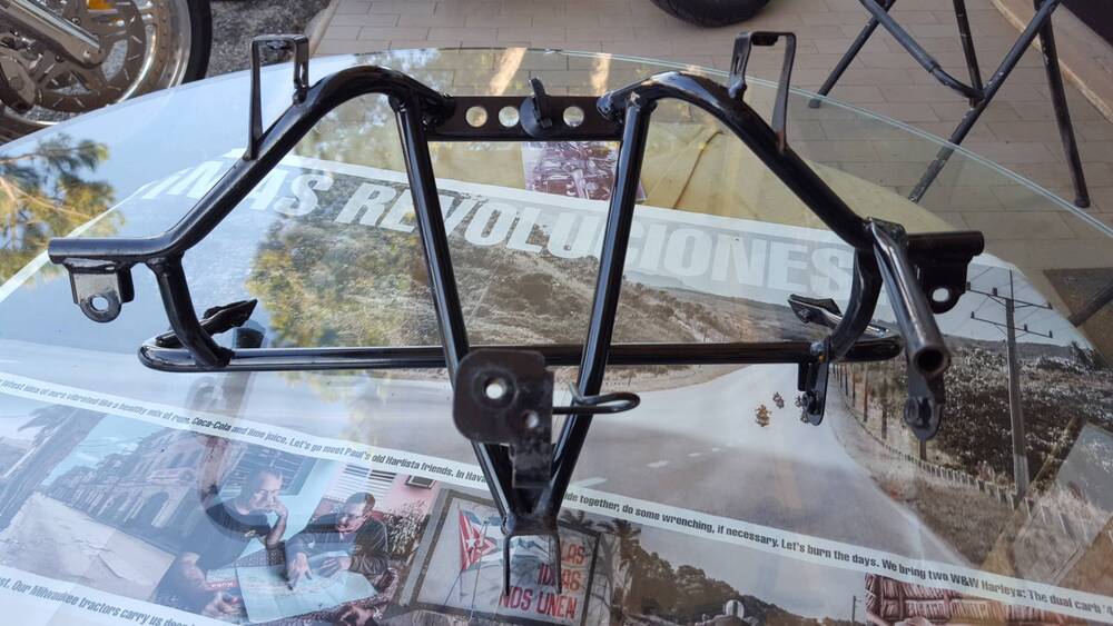 Burgman 150 Telaietto Suzuki (2)