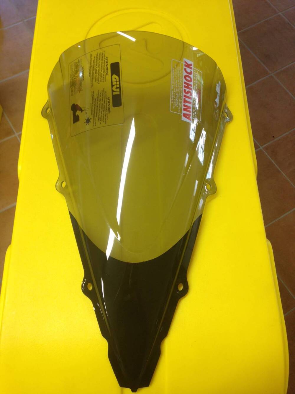 parabrezza yamaha yzf Givi
