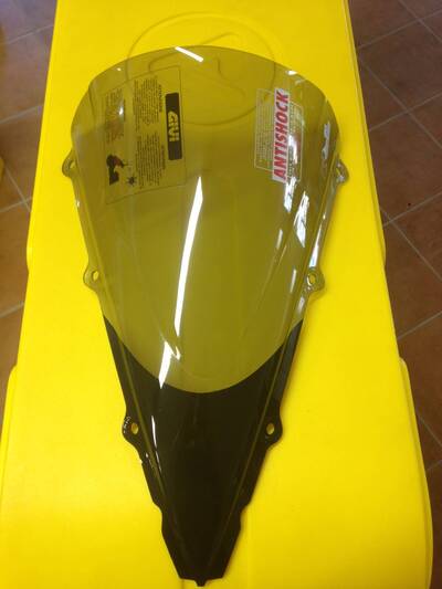 parabrezza yamaha yzf Givi