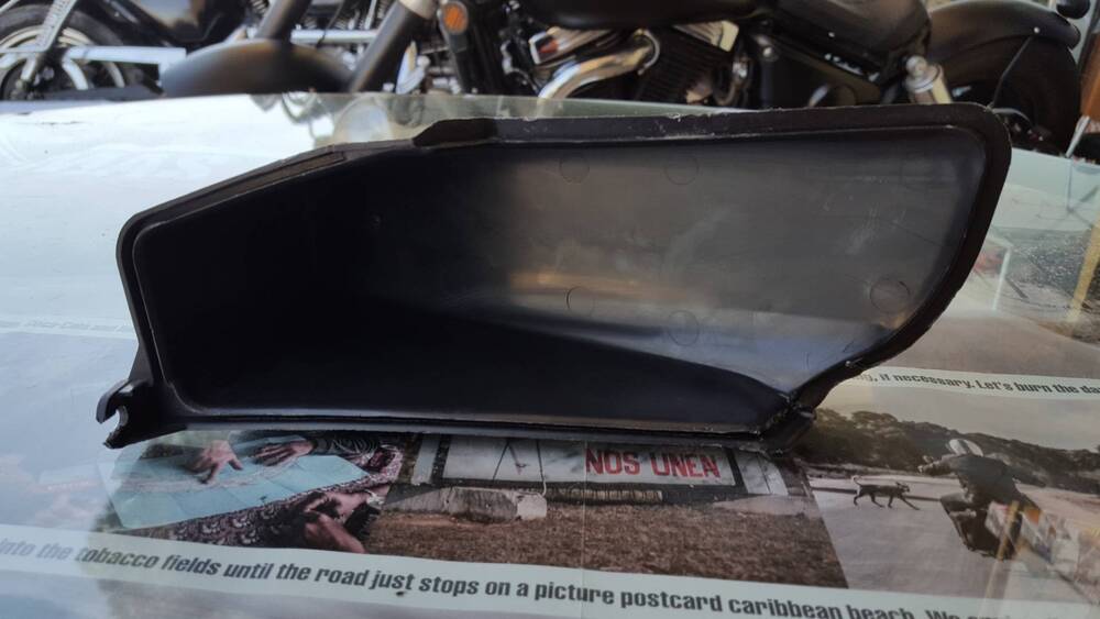 Burgman 150 Porta Oggetti Suzuki (2)