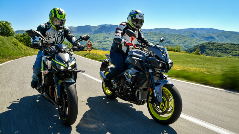 Yamaha MT-10 VS Kawasaki Z1000R: 2 nude con 300 cavalli