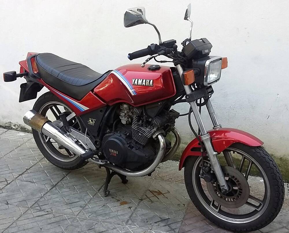 Yamaha Yamaha XS 400 MOTO D'EPOCA 1984 (2)