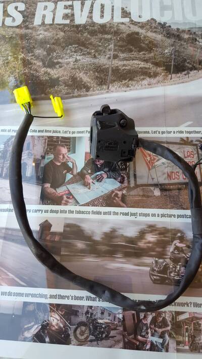 Burgman 150 Bloc Sinistra Suzuki