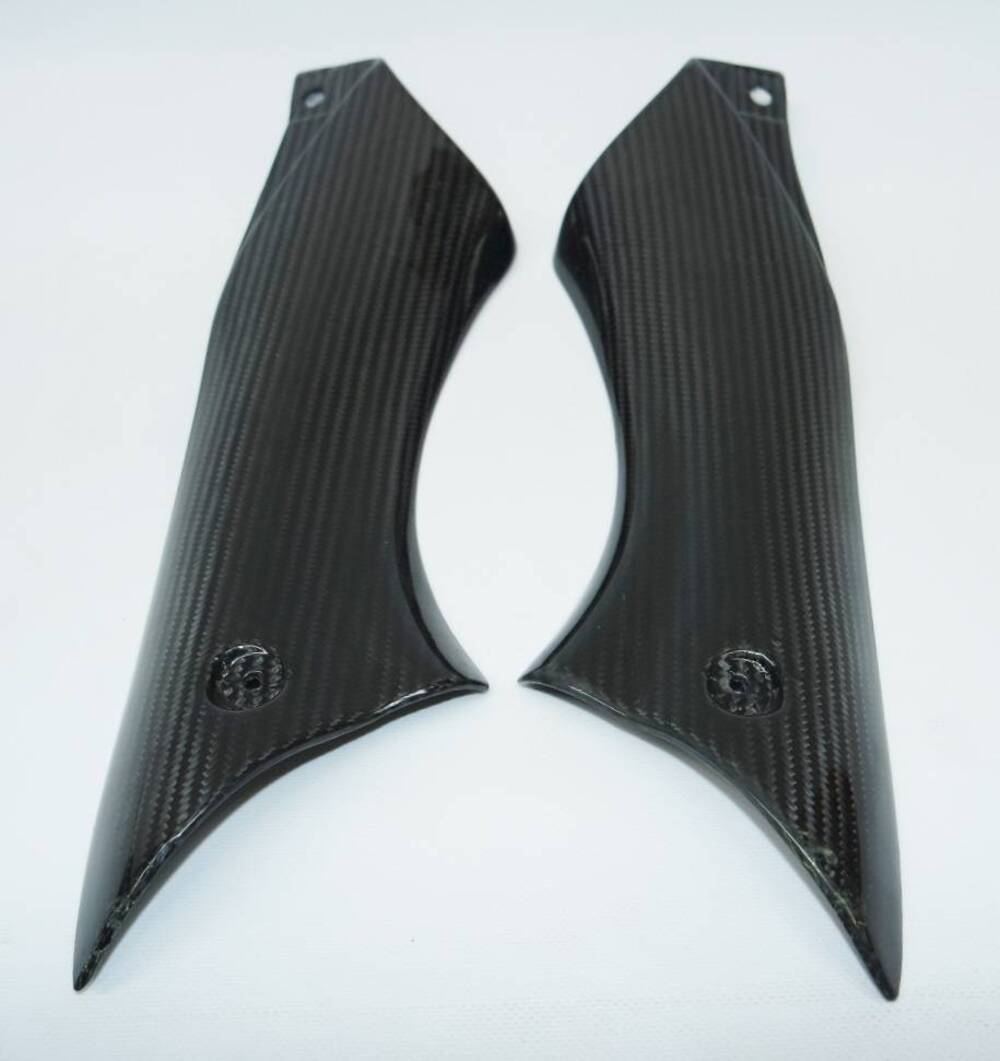 Cover Carbonio TT600 Triumph (2)