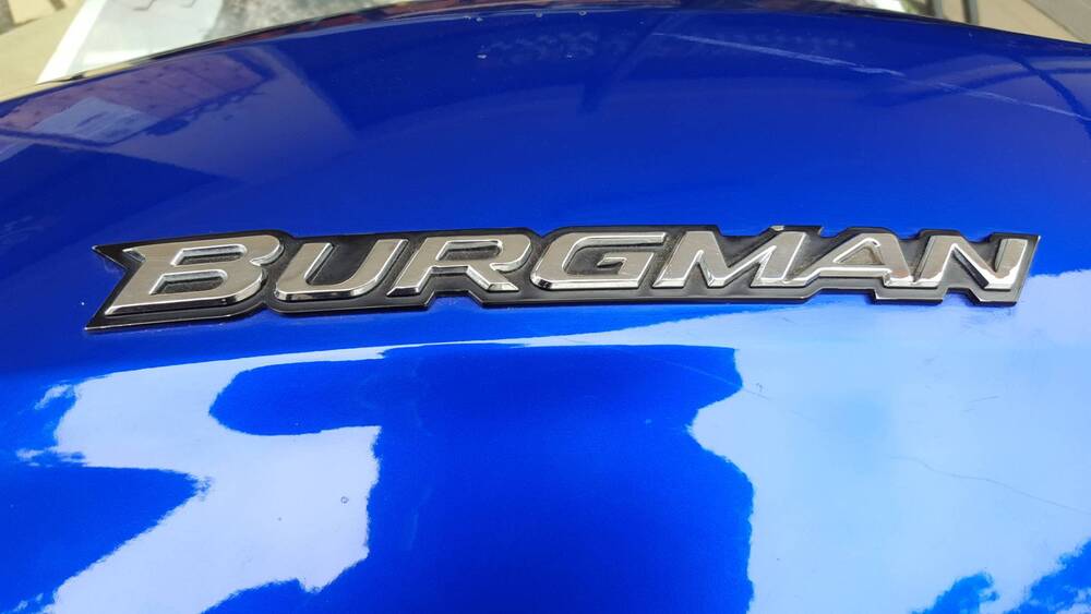 Burgman 150 Carena Fianc Suzuki (2)