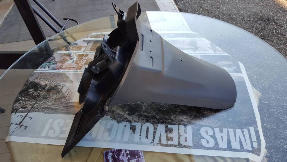 Burgman 150 Parafango Suzuki (4)