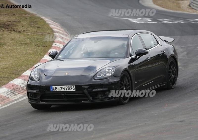 Porsche Panamera, la seconda generazione avvistata al Nurburgring