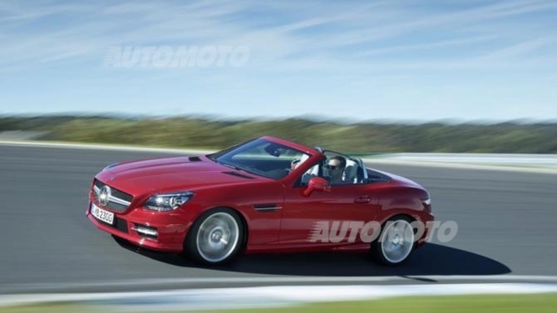 Mercedes SLK 2015, nuovi motori per la roadster della Stella