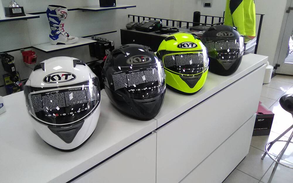 CASCO KYT KYT Helmet (3)
