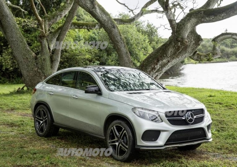 Mercedes GLE 450 Coup&eacute;: un ruolo da protagonista in &quot;Jurassic World&quot;