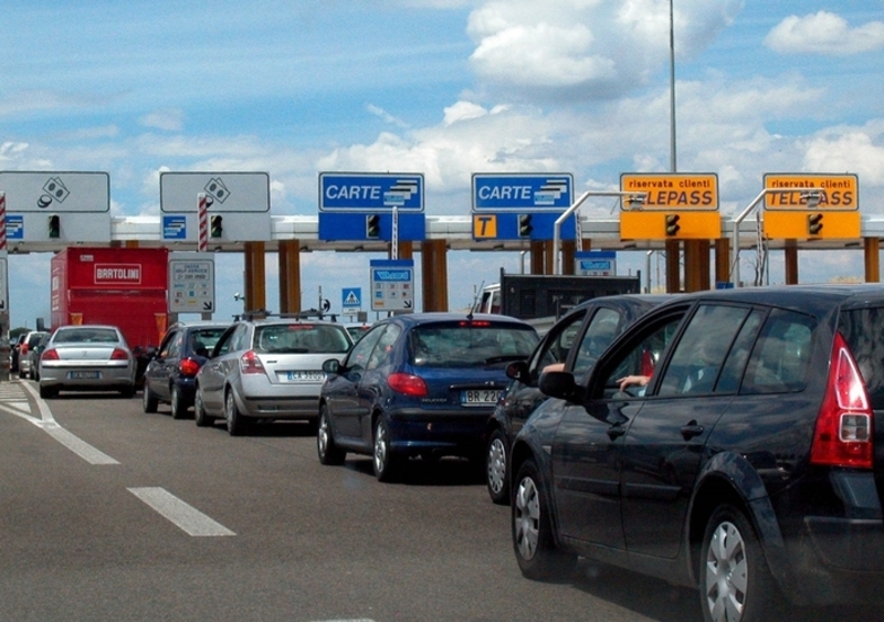 Ponte 2 giugno: le previsioni del traffico