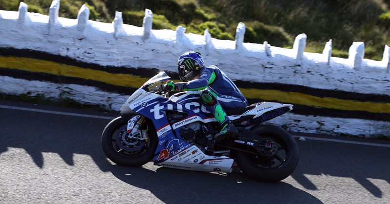 TT 2017, Hutchinson e Anstey nelle qualifiche del venerd&igrave;. E che Bonetti!