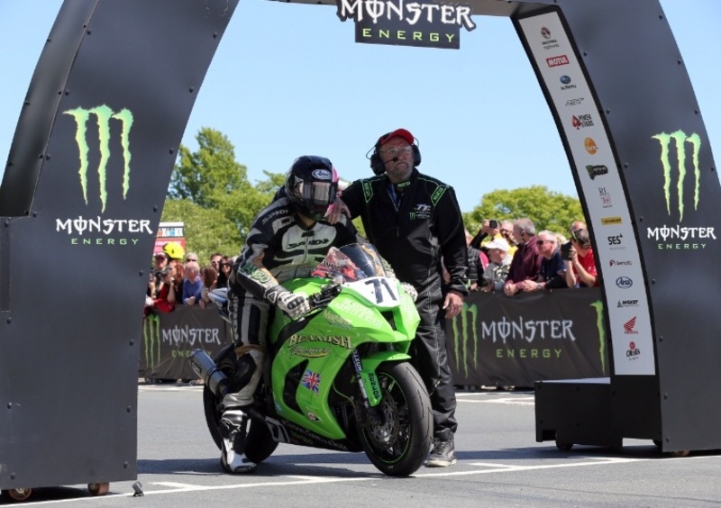 TT 2017. Davey Lambert &egrave; morto