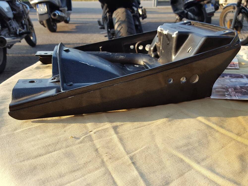 BMW K75 Plastica Fanale (3)