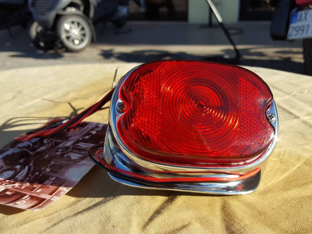 Fanale posteriore Zodiac per Harley Davidson (4)