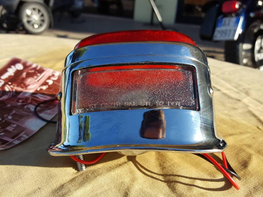 Fanale posteriore Zodiac per Harley Davidson (6)