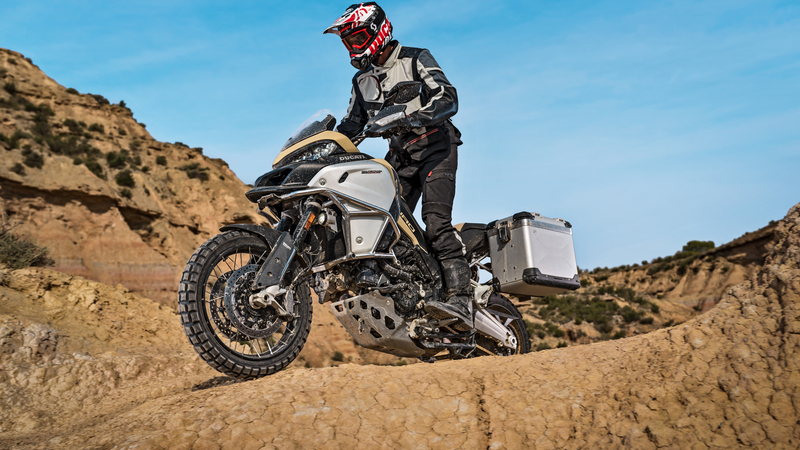 Nuova Ducati Multistrada 1200 Enduro Pro. L&#039;anti Adventure