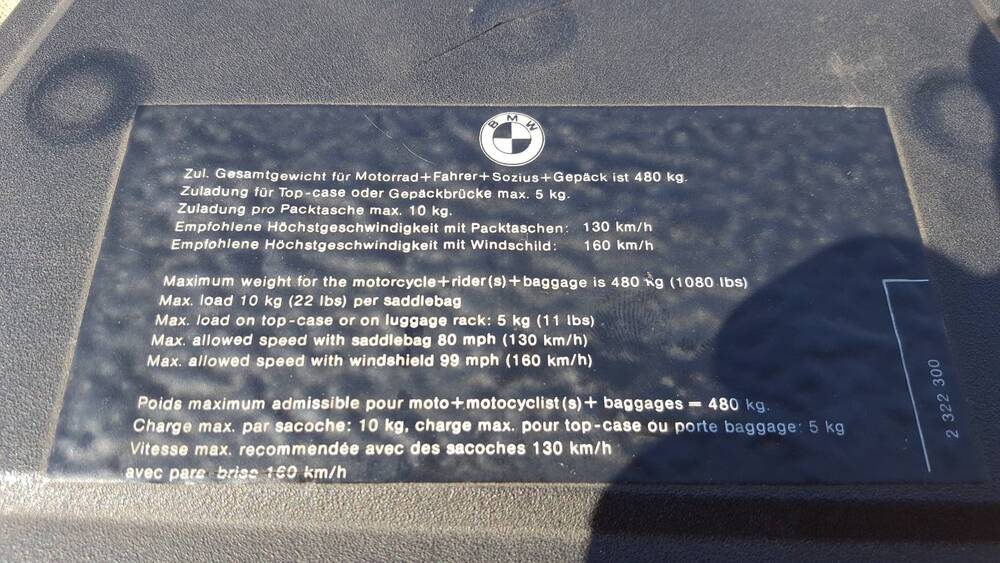 Coperchio Vano Attrezzi BMW (2)