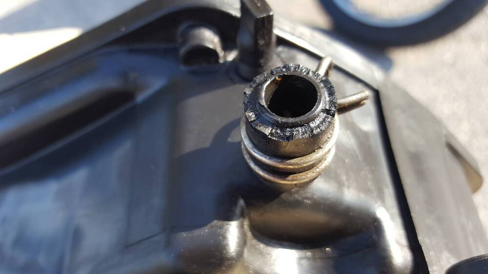 Burgman 150 Scatola Suzuki (2)