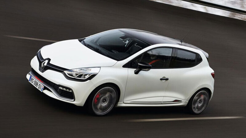 Renault Clio R.S. 220 EDC Trophy, la Clio pi&ugrave; estrema che c&#039;&egrave;