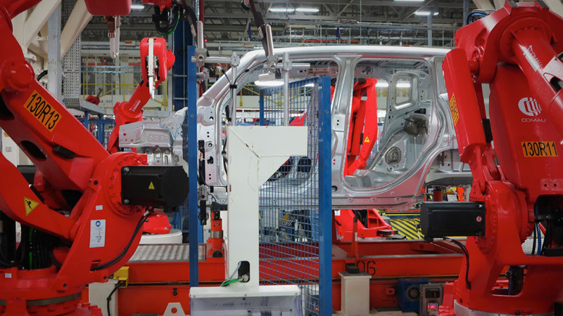 Il jobs act piace a Fiat: entro il 2015 altre 1.000 assunzioni