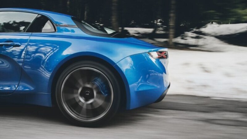 Alpine A110, come suona la rinata sportiva? [Video]