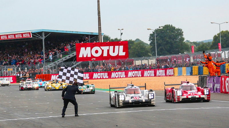 24 Ore di Le Mans 2015, una storica doppietta per la Porsche