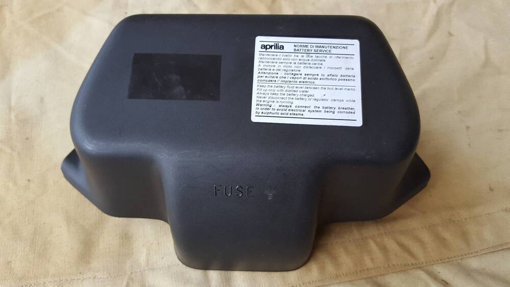 Coperchio Batteria Aprilia