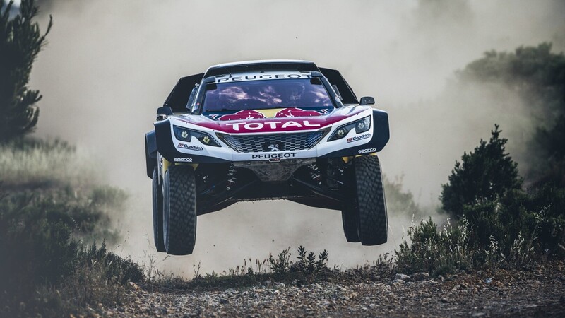 Dakar 2018: ecco la Peugeot 3008DKR Maxi [Video]