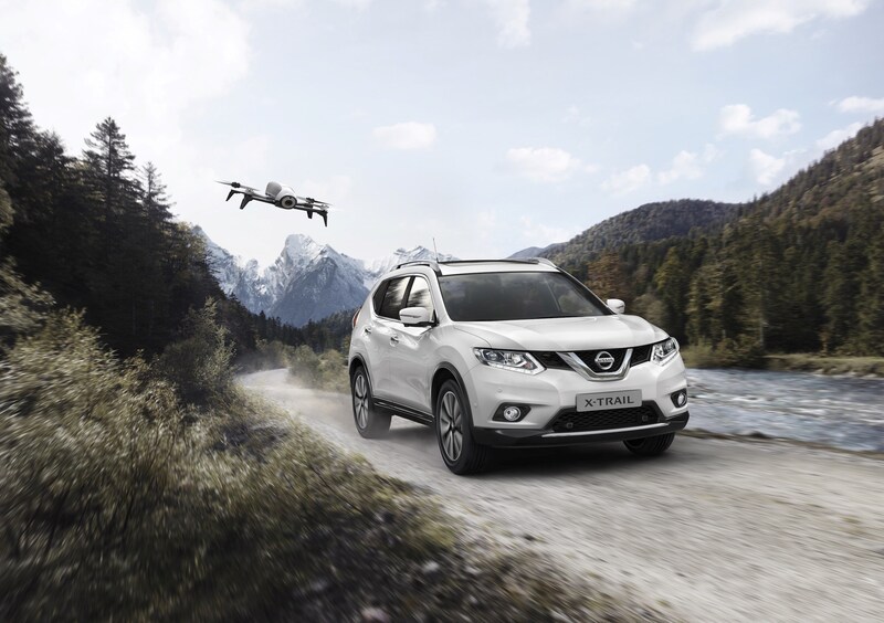 Nissan X-Trail X-Scape, il drone &egrave; di serie