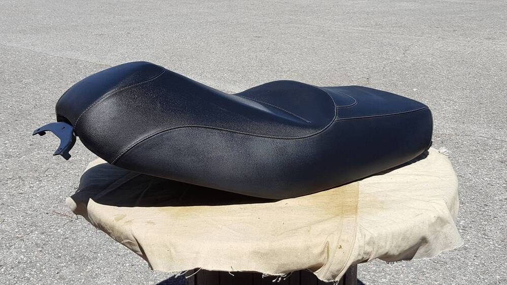 Sella MP3 Piaggio (6)