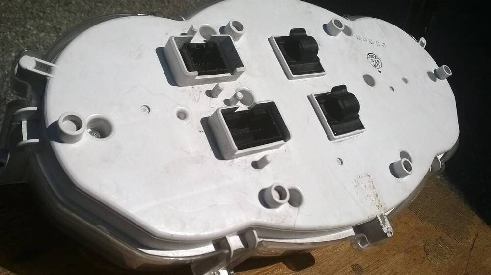 MP3 250 Strumentazione Piaggio (5)