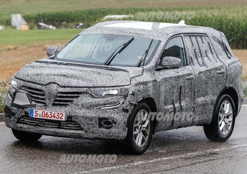 Nuova Renault &quot;Koleos&quot;: ecco la SUV che nascer&agrave; su base X-Trail