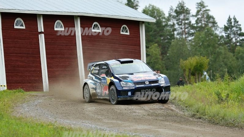 WRC Finlandia. Latvala (VW Polo) a velocit&agrave; Record