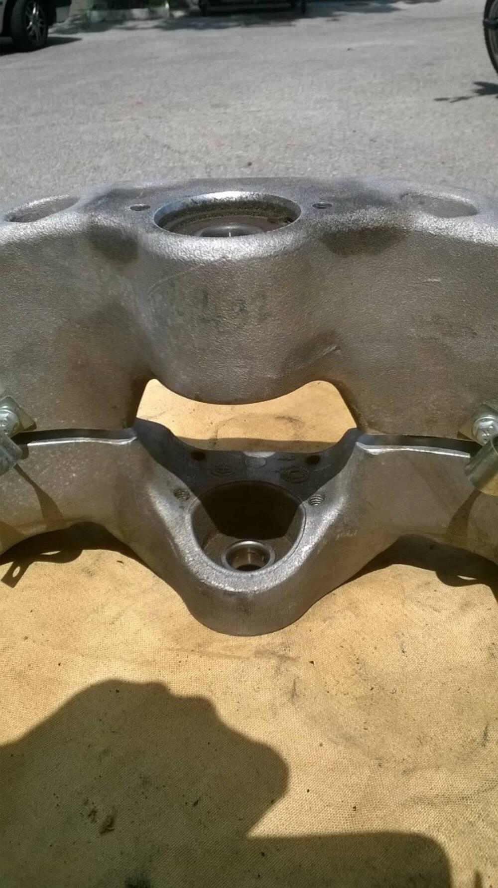 Piastra Sup Forcella MP3 Piaggio (5)