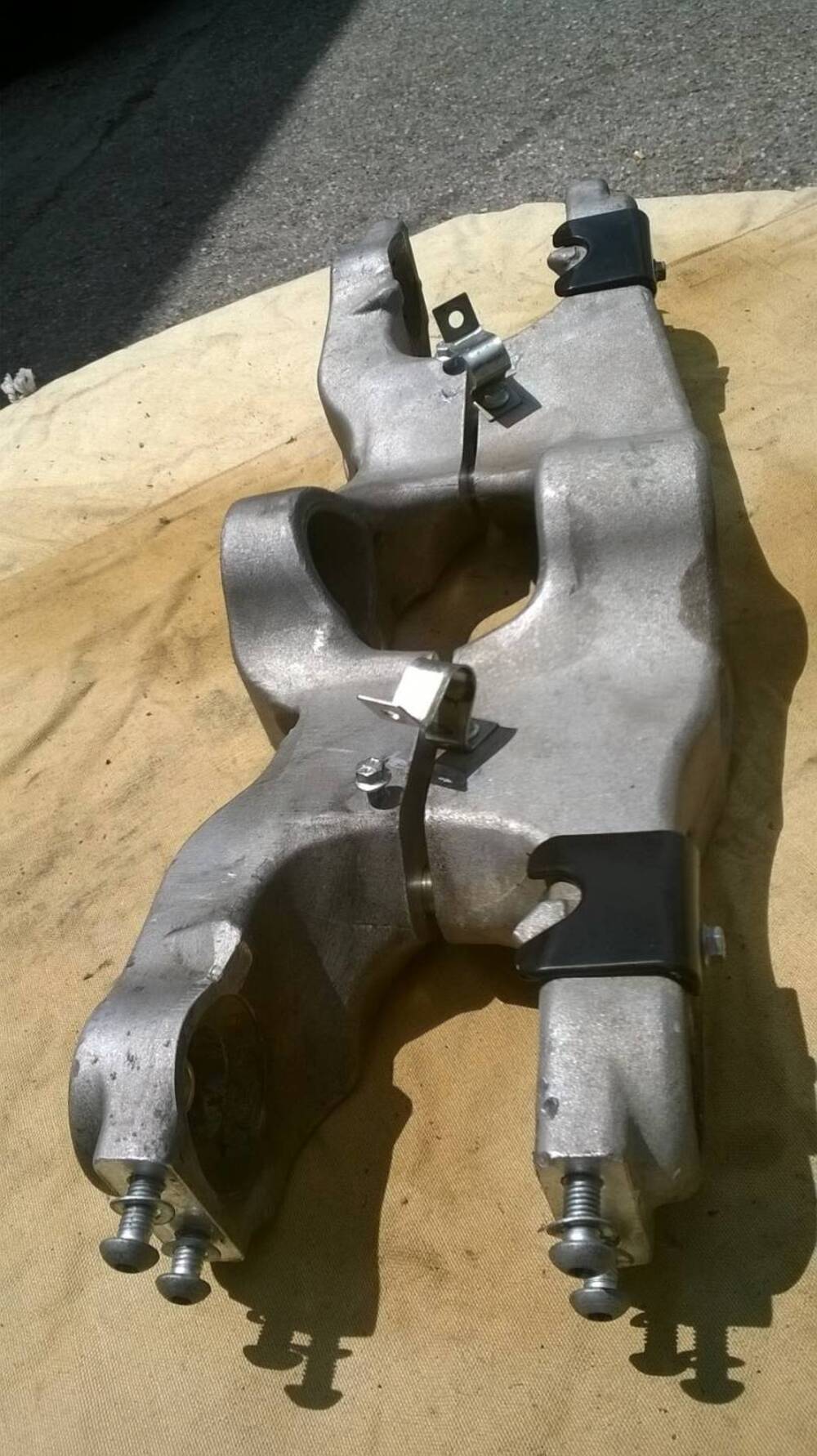 Piastra Sup Forcella MP3 Piaggio (9)