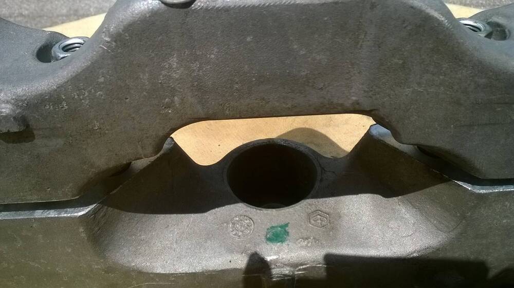 Piastra Inf Forcella MP3 Piaggio (9)